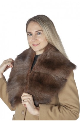 Dark brown polecat fur collar